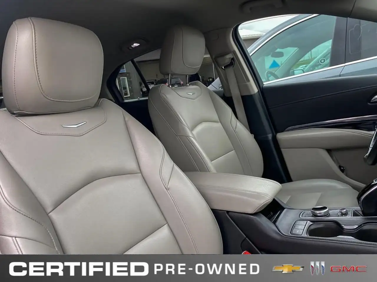 Cadillac XT4 fotografie Cadillac XT4