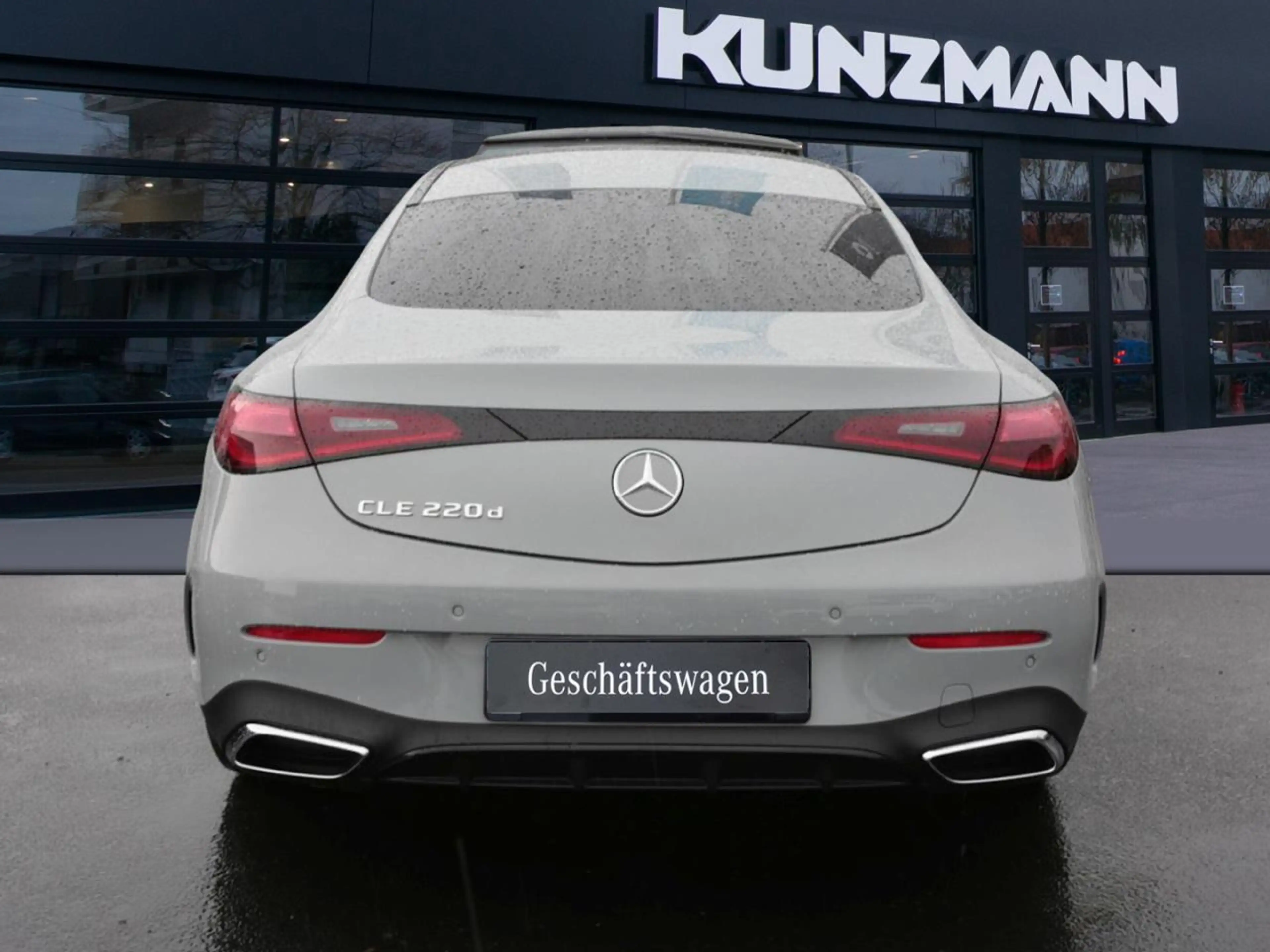 Mercedes-Benz CLE 220 d Coupé AMG Night Panorama 360° — photo 4