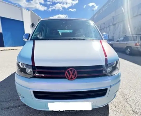 Volkswagen T5 Caravelle 2.0TDI Trendline L 4M