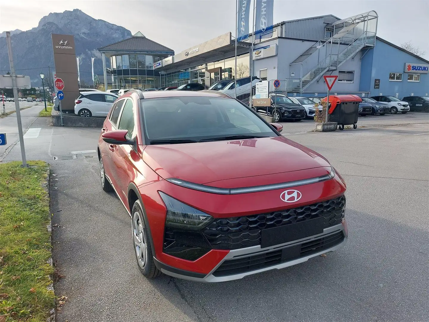 Hyundai BAYON Bayon GO 1.2 MPI y5bg1-P1 Rot - 2