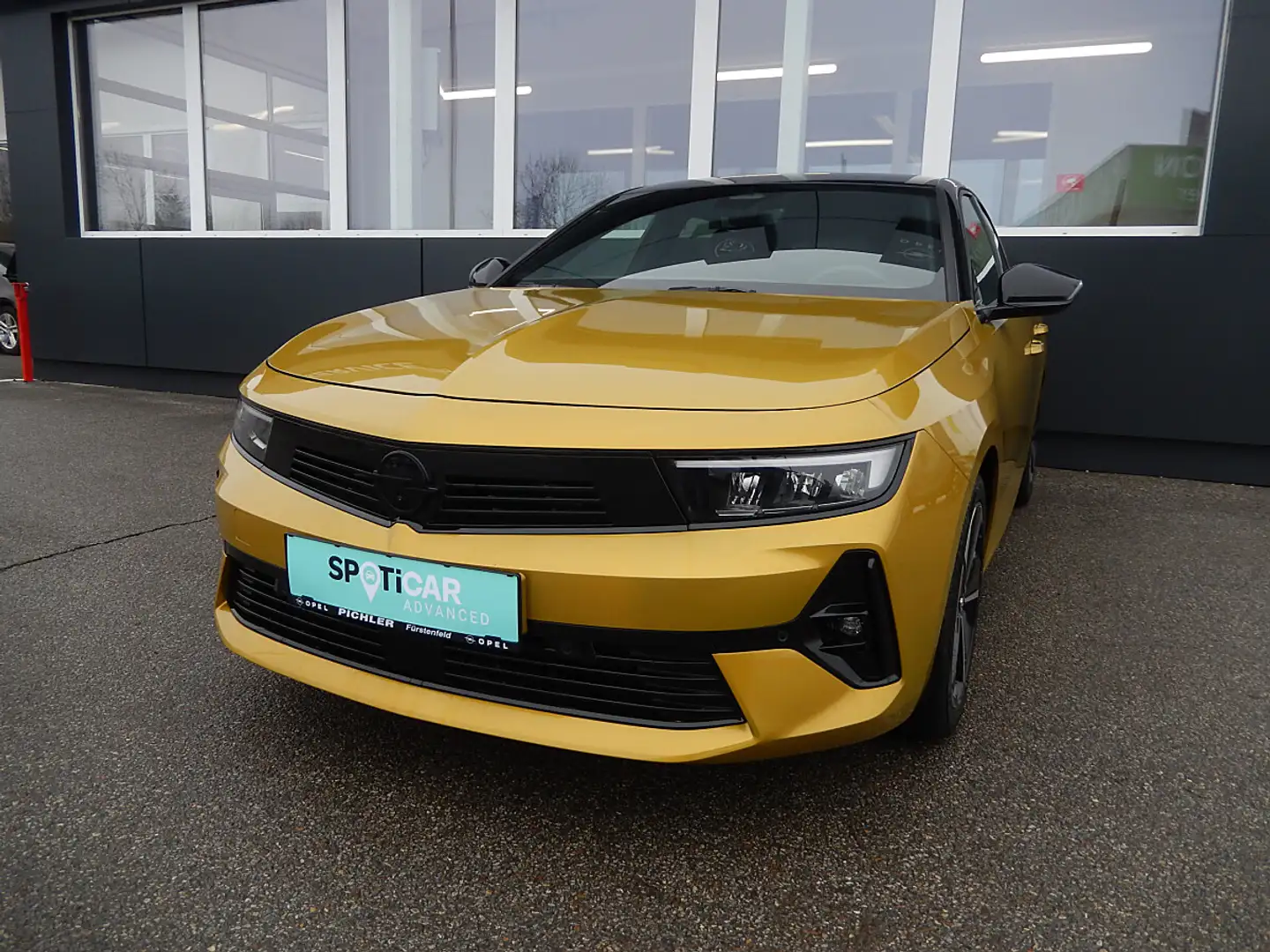 Opel Astra 1,2 Turbo MHEV GS Aut. Gelb - 1