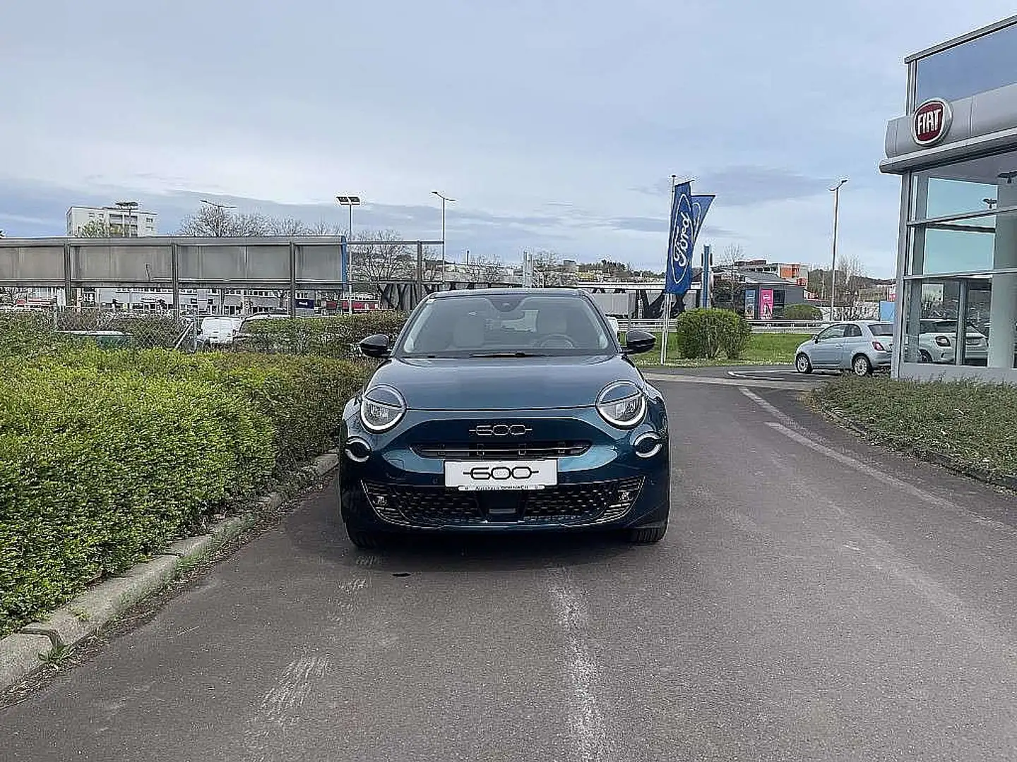 Fiat 600 Elektro La Prima 54 kWh Grün - 2