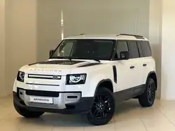 Land Rover Defender 110 D250 Hard Top AHK Winterpaket