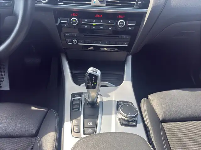 BMW X4 view 15