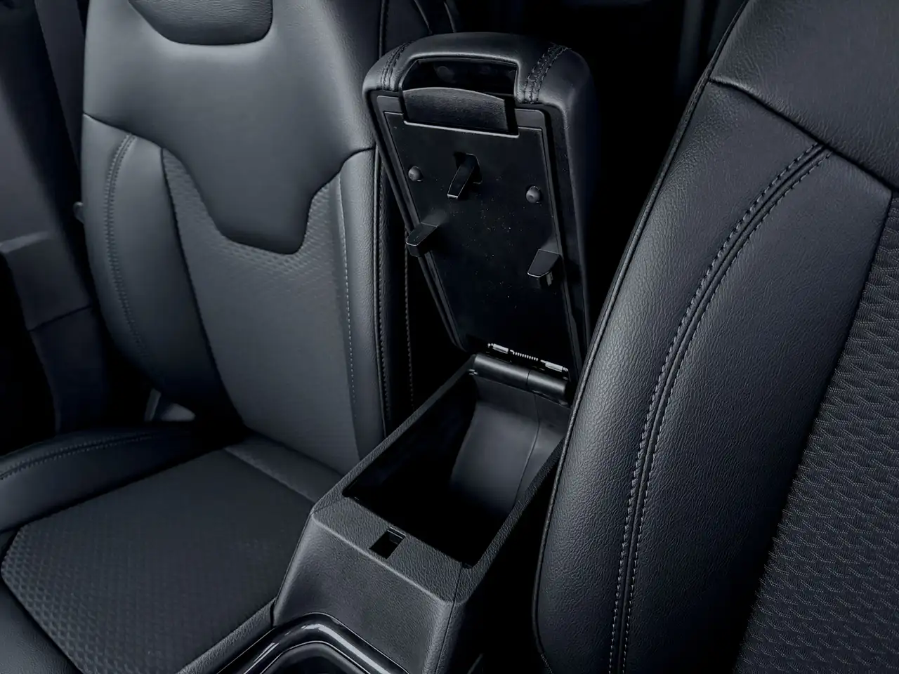 Jeep Compass photo Jeep Compass
