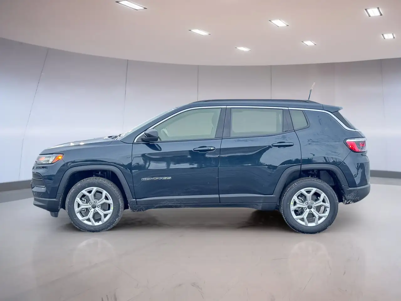 Jeep Compass photo Jeep Compass