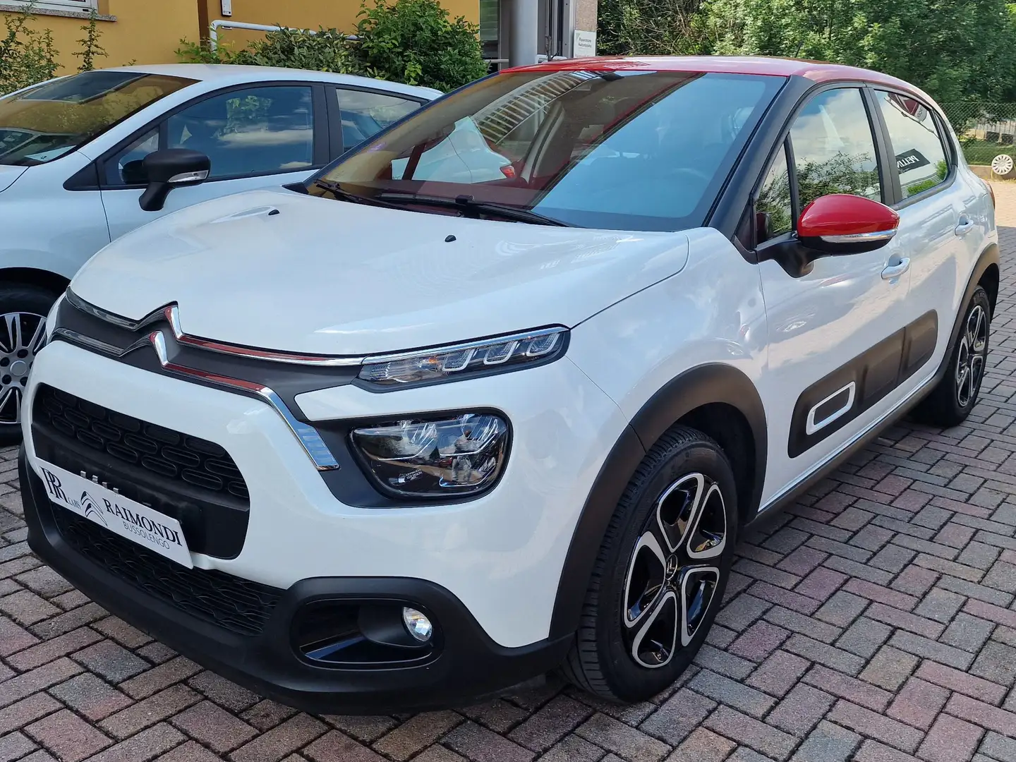 Citroen C3 1.2 puretech Shine Per Neopatentati Blanc - 2