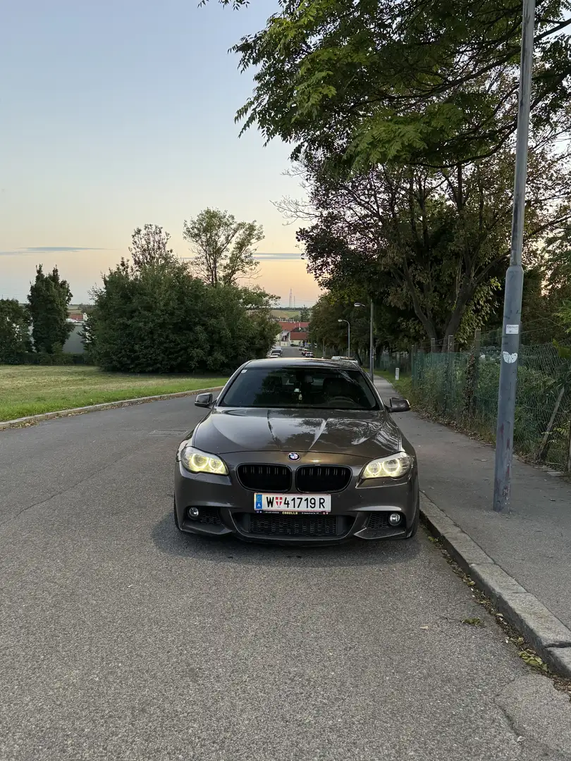 BMW 525 530d F10 - 1