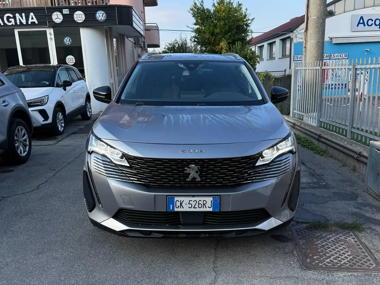 Peugeot 5008