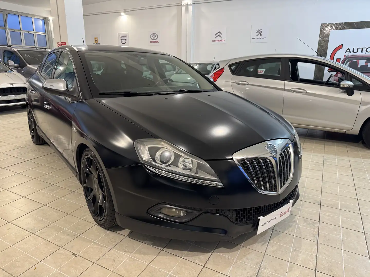 Lancia Delta 1.4 m-air Hard Black s&s 140cv - 1