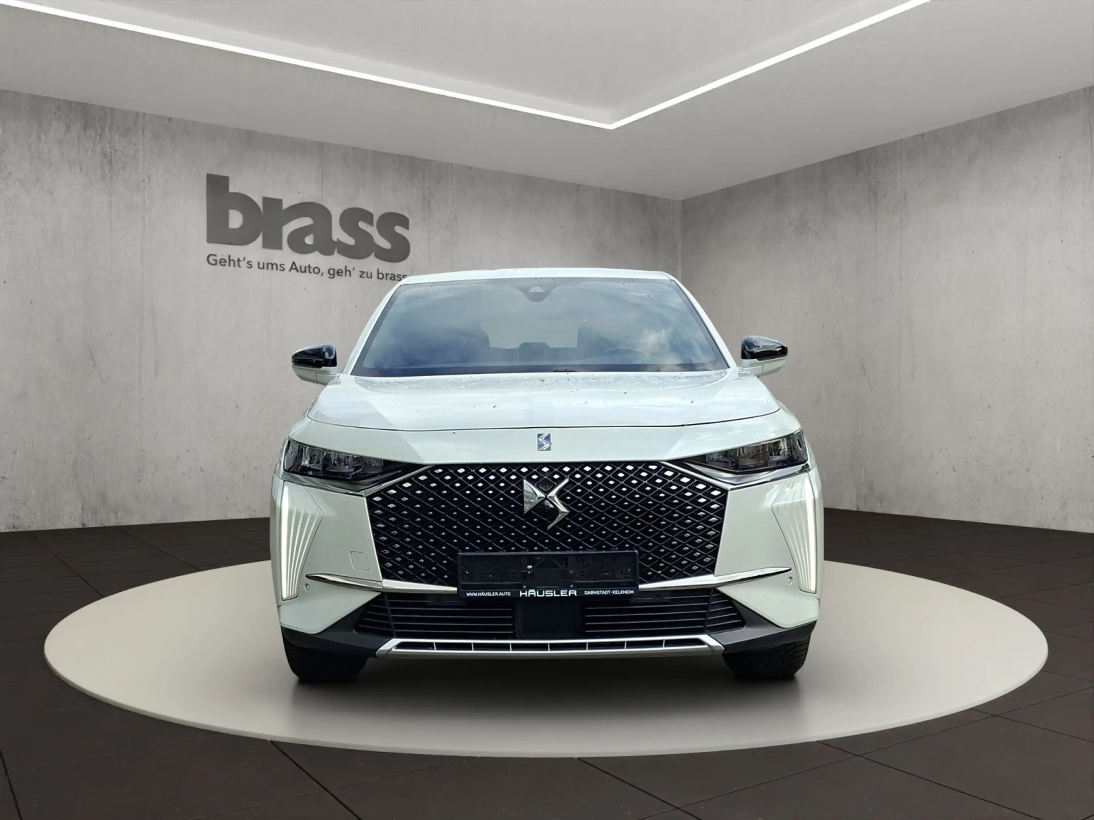 DS Automobiles DS 7 Bastille BlueHDI130 — photo 8