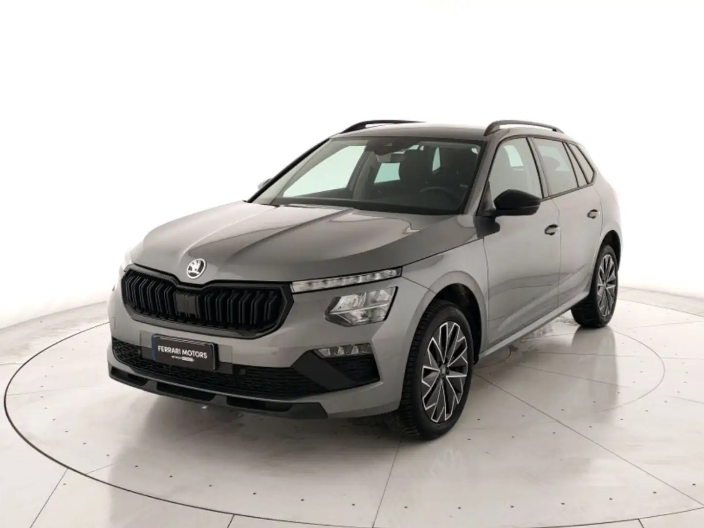 Skoda Kamiq 1.0 tsi Black Dots 115cv Gris - 1