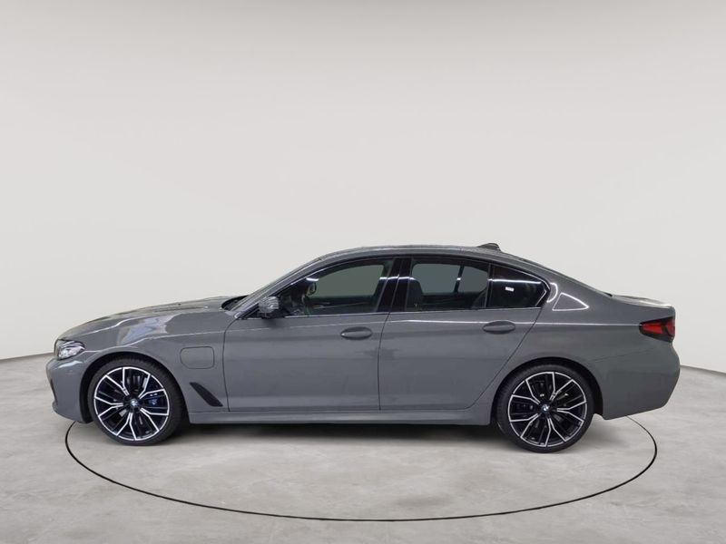 BMW 545 545e xDrive Aut. M-SPORT NAVI LED PDC KAM — photo 6