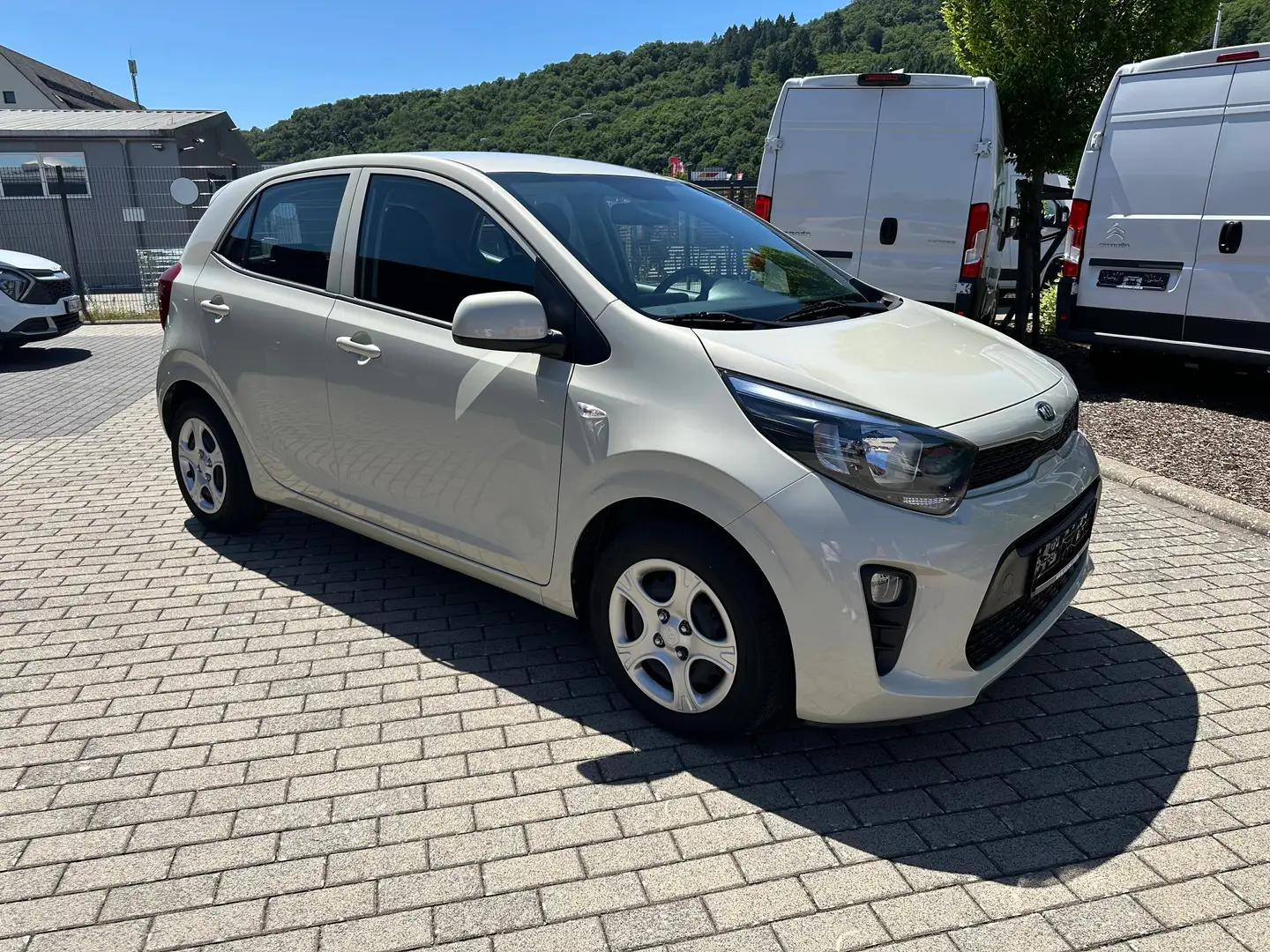 Kia Picanto Edition 7 inkl. Winterkomplettradsatz Beige - 2
