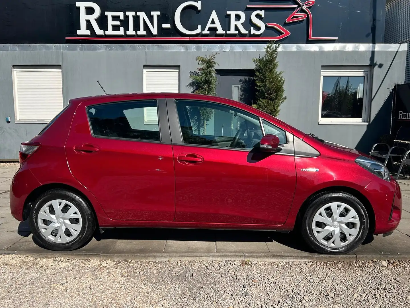 Toyota Yaris 1,5 Hybrid CVT Style Selection/NAVI/KAMERA Rojo - 2