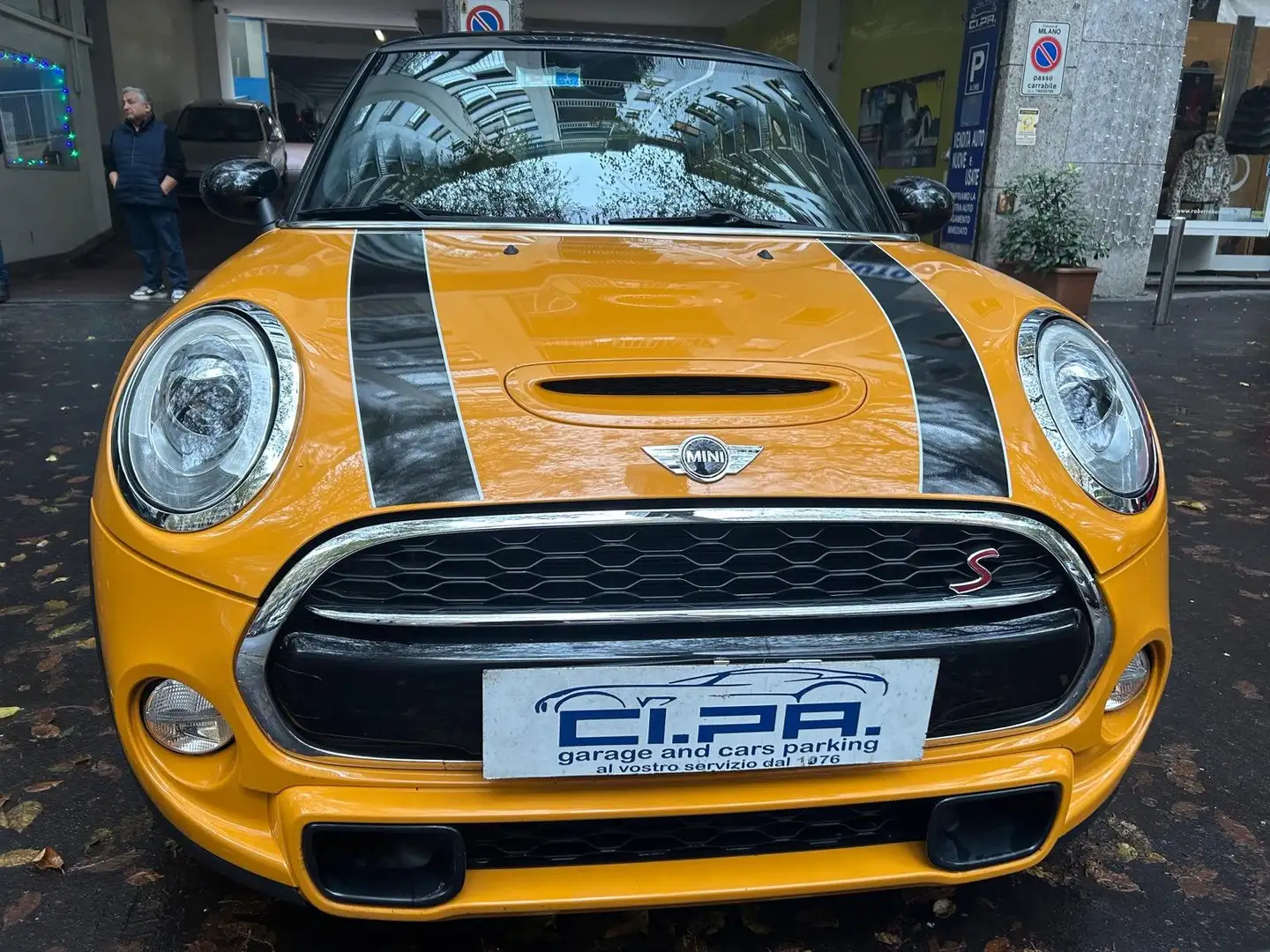 MINI Cooper SD Mini IV F55-F56 2014 2.0 3p auto Arancione - 2
