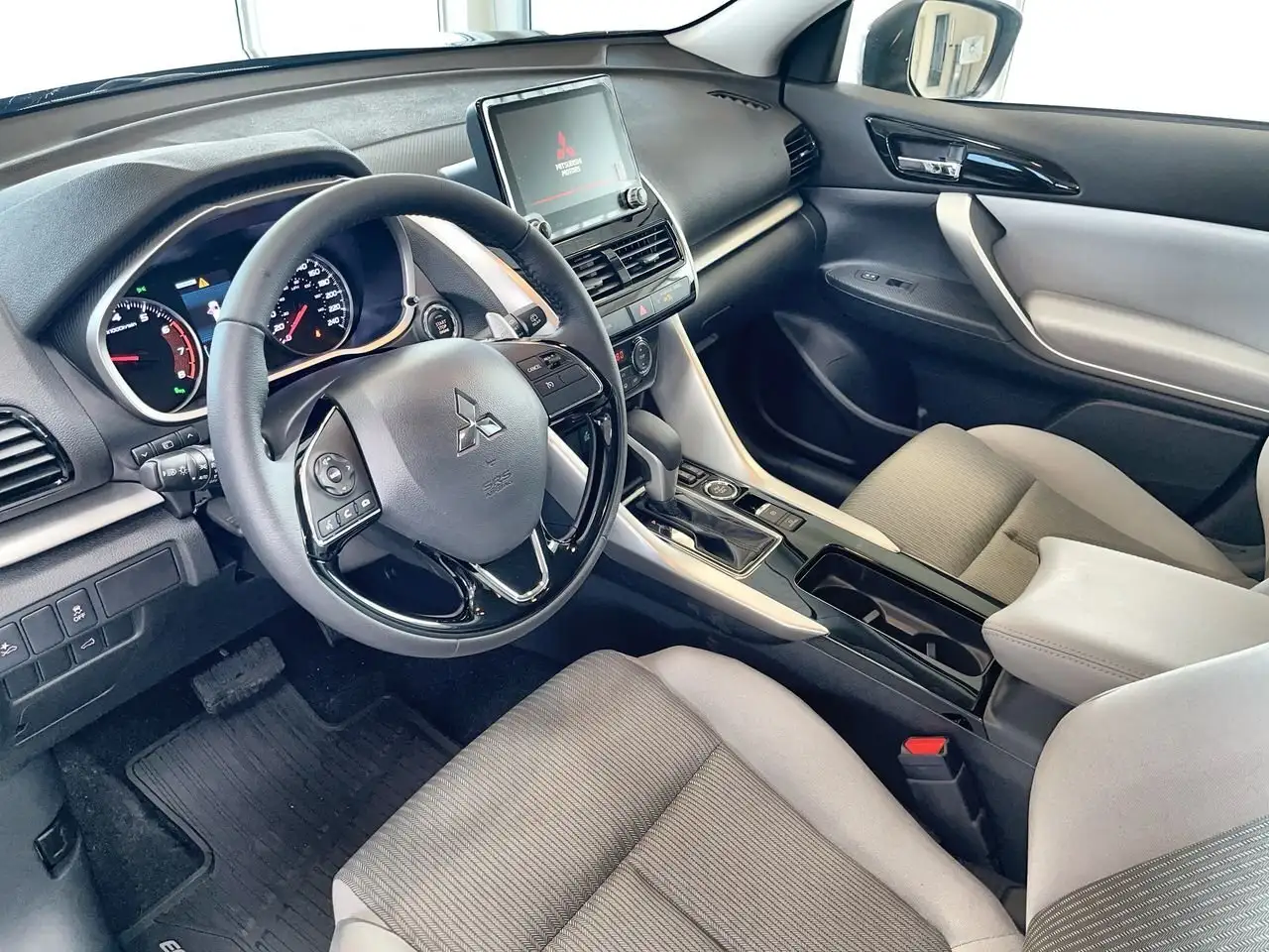 Mitsubishi Eclipse Cross fotografie Mitsubishi Eclipse Cross