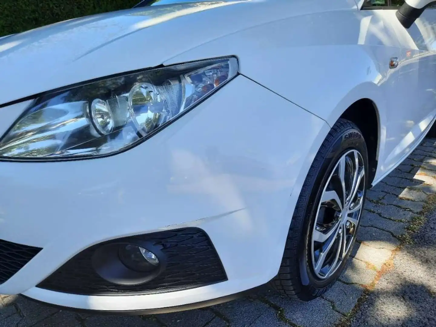 SEAT Ibiza Ibiza ST Reference 1,4 Reference Weiß - 2