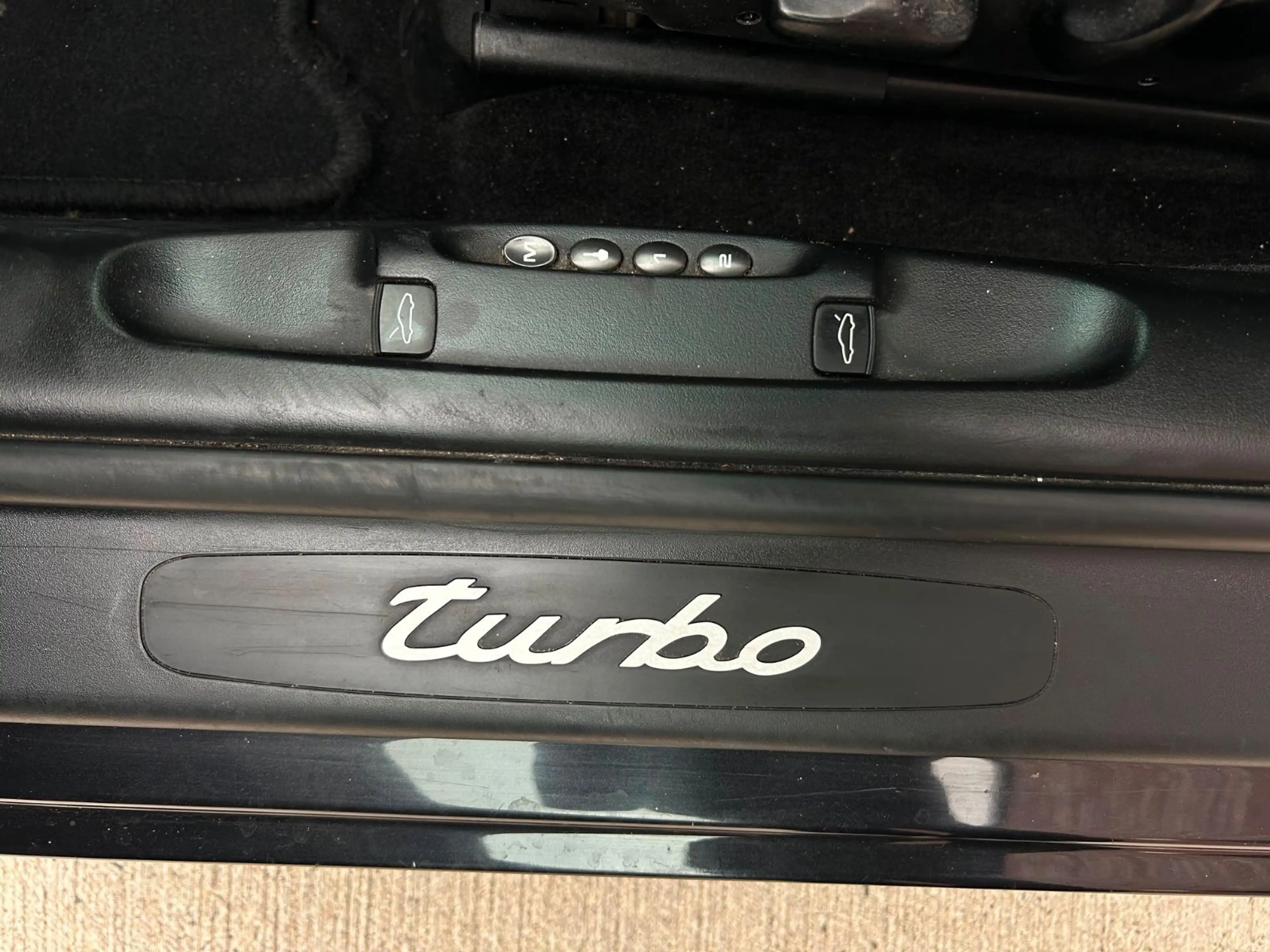 Porsche 996 Turbo Cóupe Bose Pano — photo 14