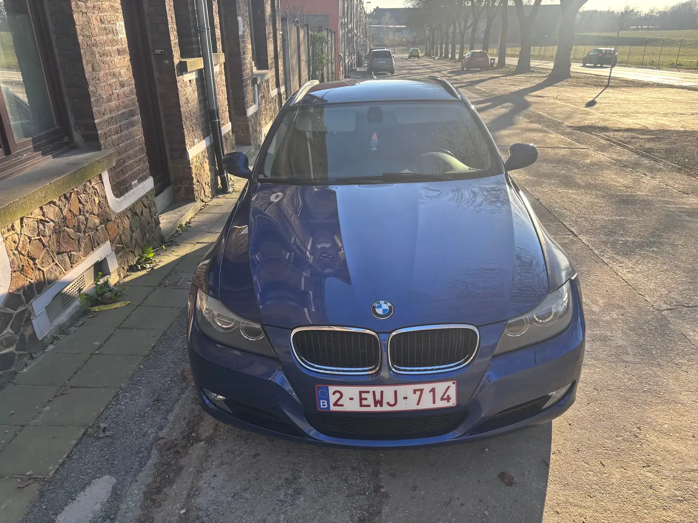 BMW 318 Touring 318 dA Blauw - 2