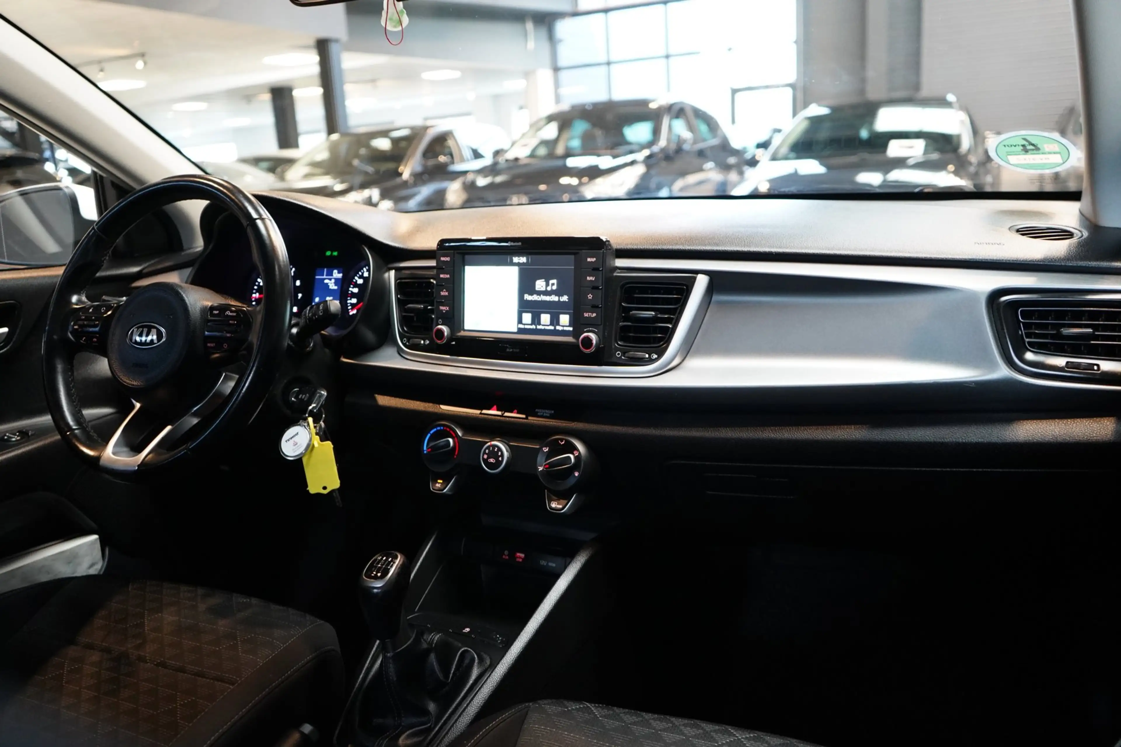 Kia Rio 1.0 TGDI ComfortPlusLine Navigator | ACHTERUITRIJC — photo 10