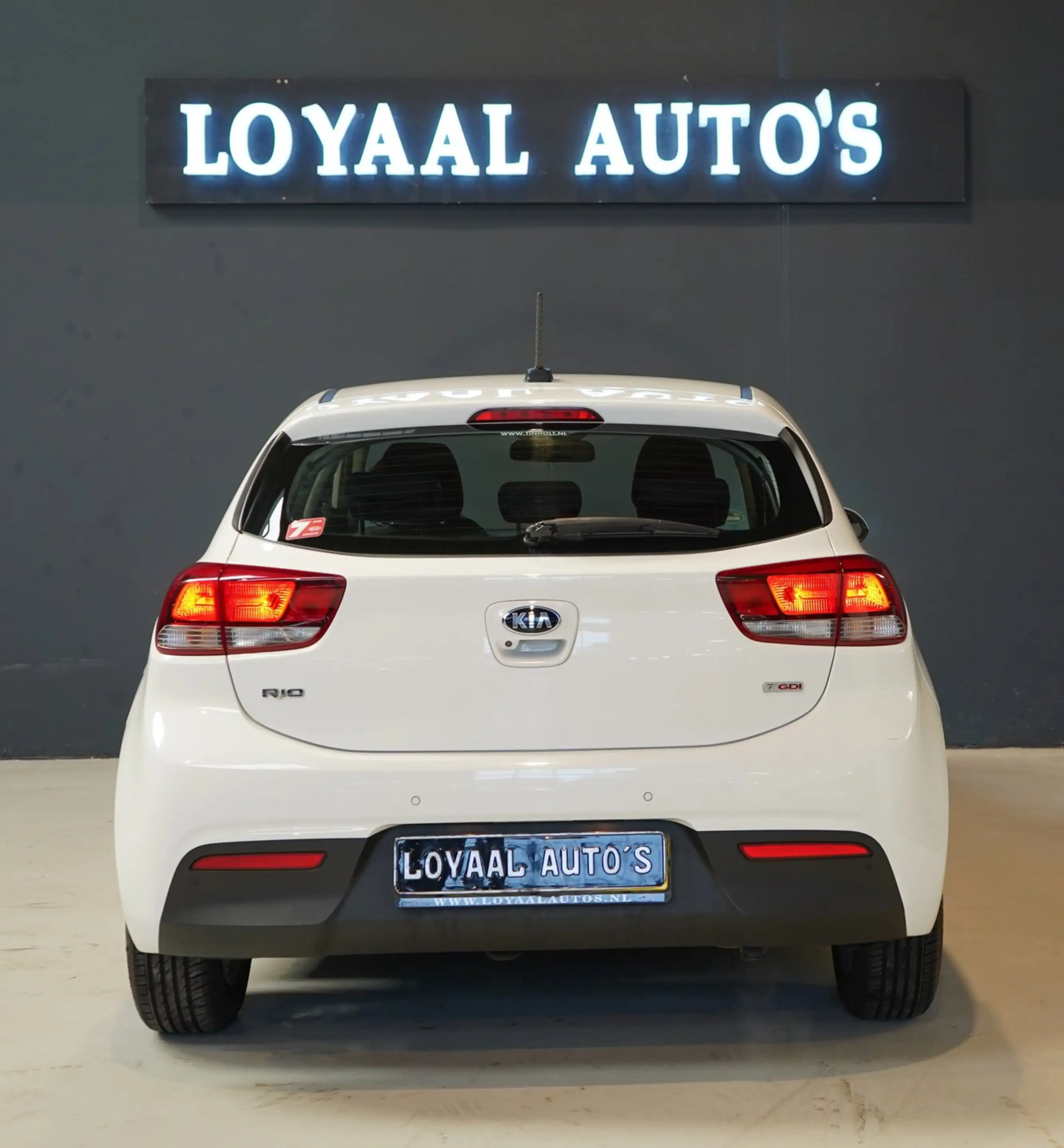 Kia Rio 1.0 TGDI ComfortPlusLine Navigator | ACHTERUITRIJC — photo 7