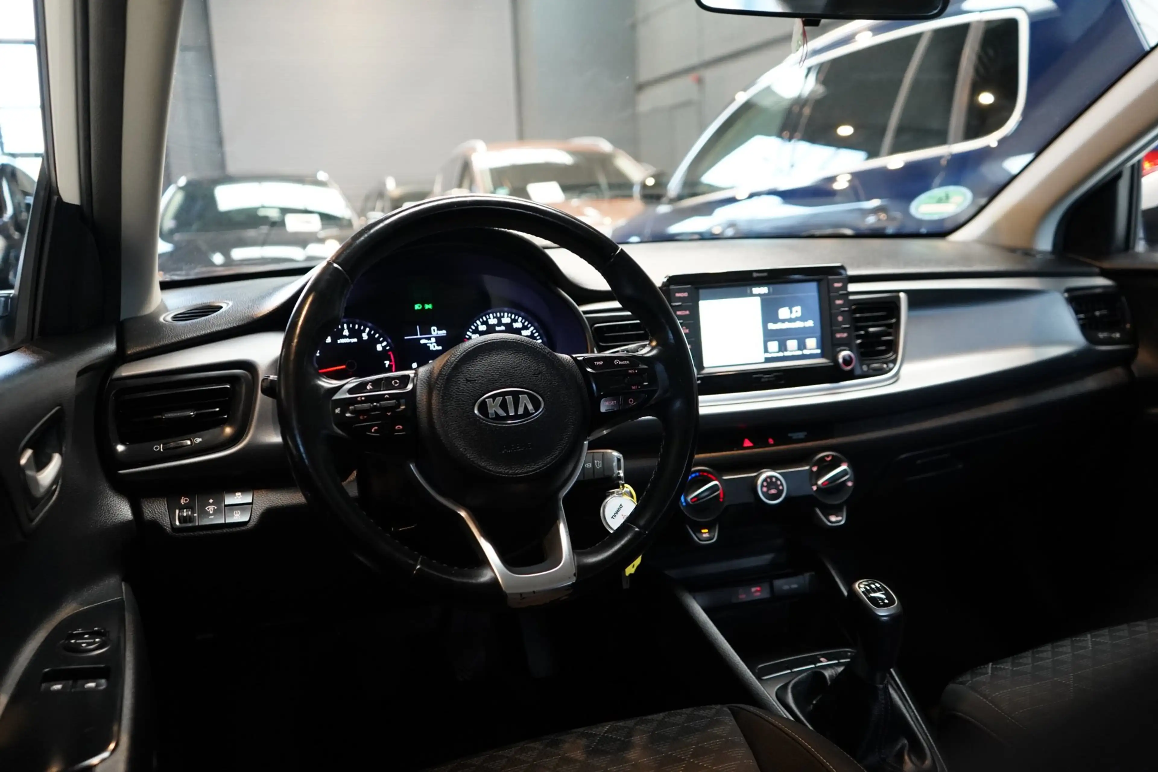 Kia Rio 1.0 TGDI ComfortPlusLine Navigator | ACHTERUITRIJC — photo 11