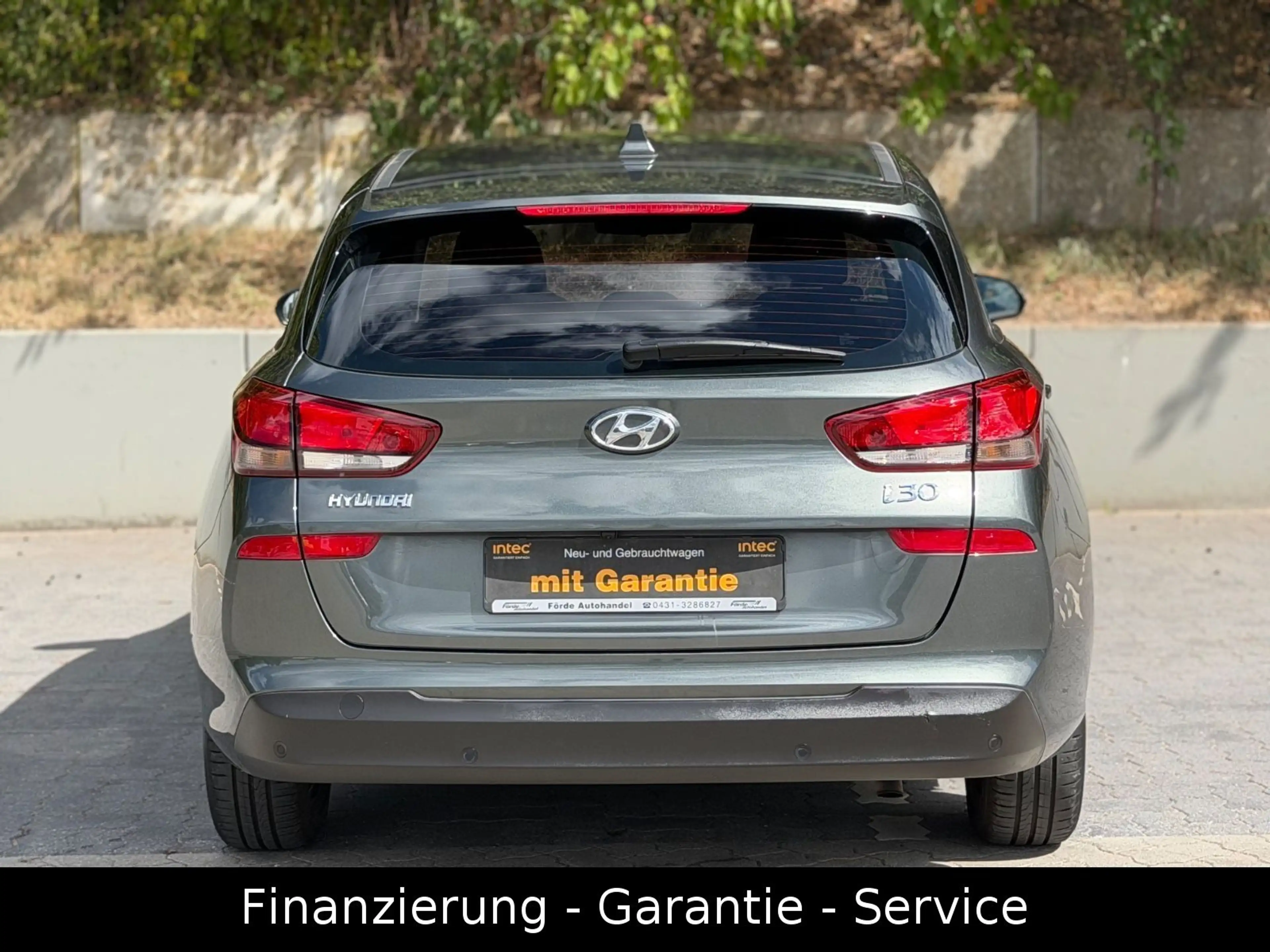 Hyundai i30 cw Select AUTOMATIK/CARPLAY/1HAND/KAMERA/TEM — photo 6