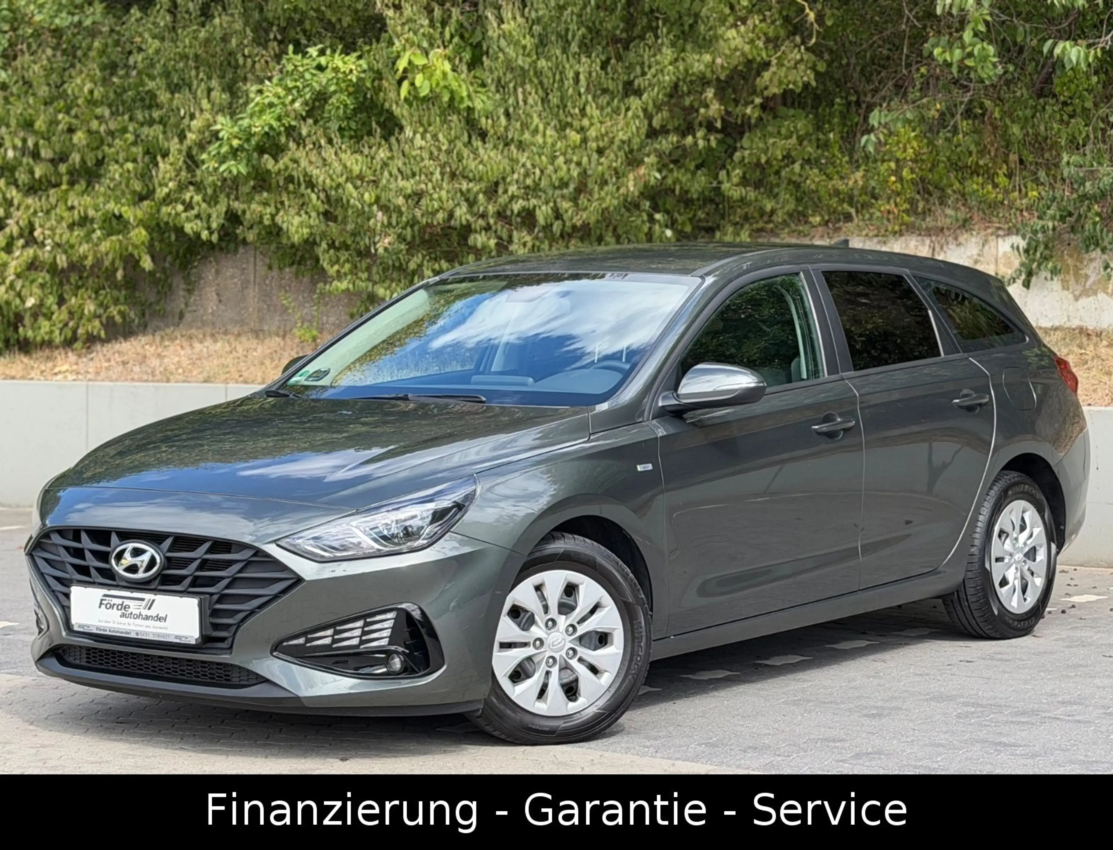 Hyundai i30 cw Select AUTOMATIK/CARPLAY/1HAND/KAMERA/TEM