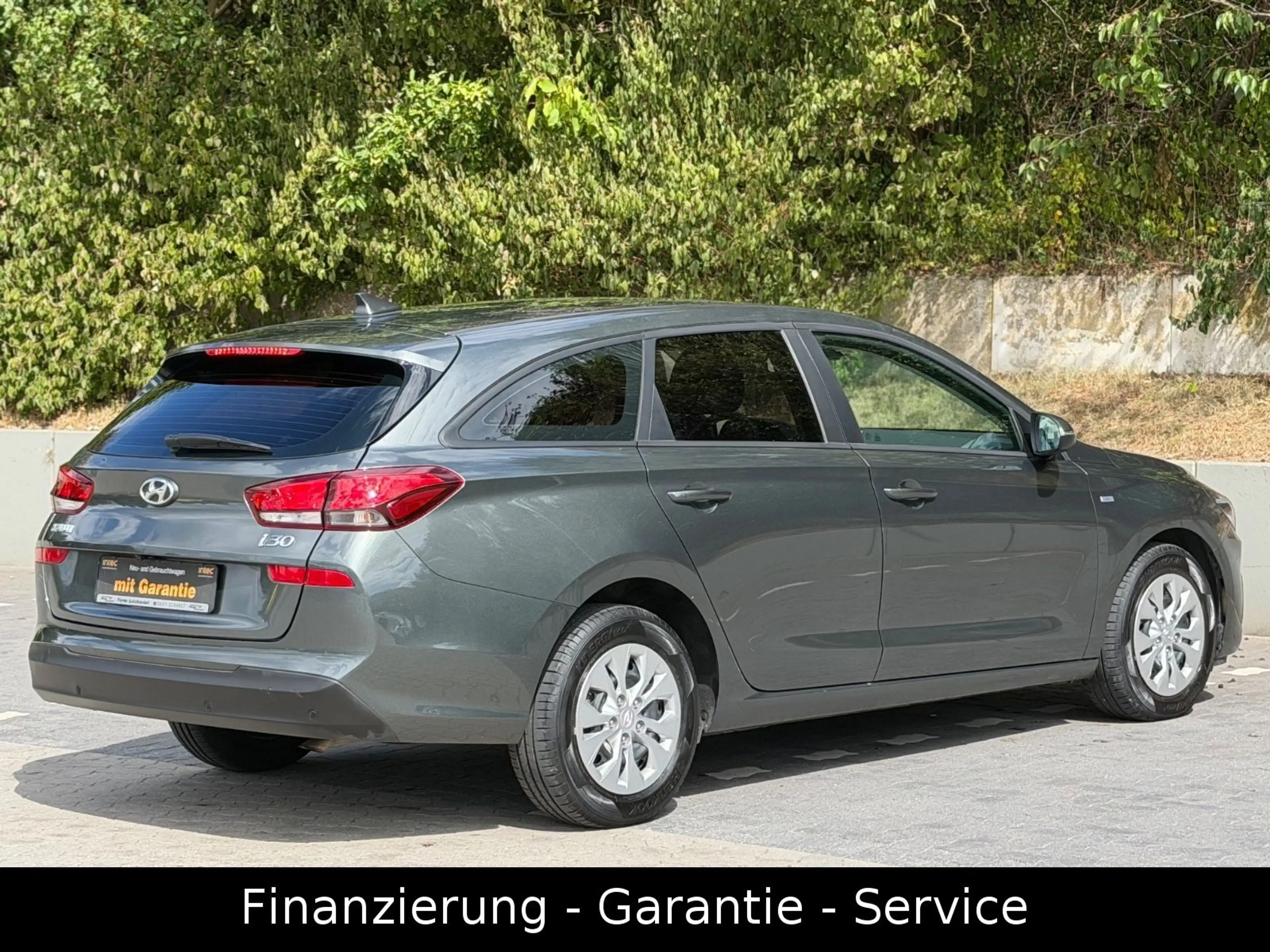Hyundai i30 cw Select AUTOMATIK/CARPLAY/1HAND/KAMERA/TEM — photo 5
