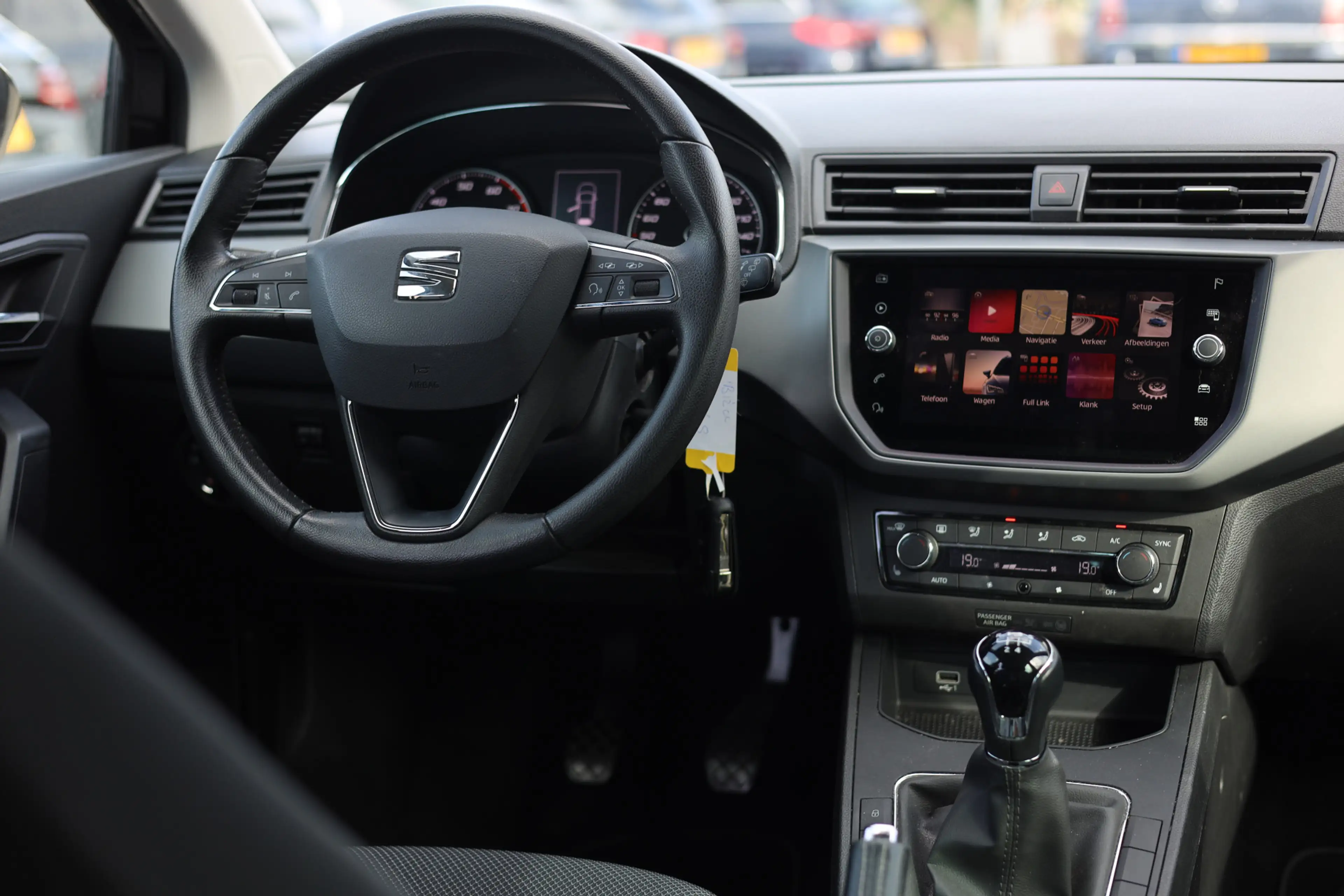SEAT Ibiza 1.0 TSI FR I CARPLAY I CAMERA I TREKHAAK — photo 3