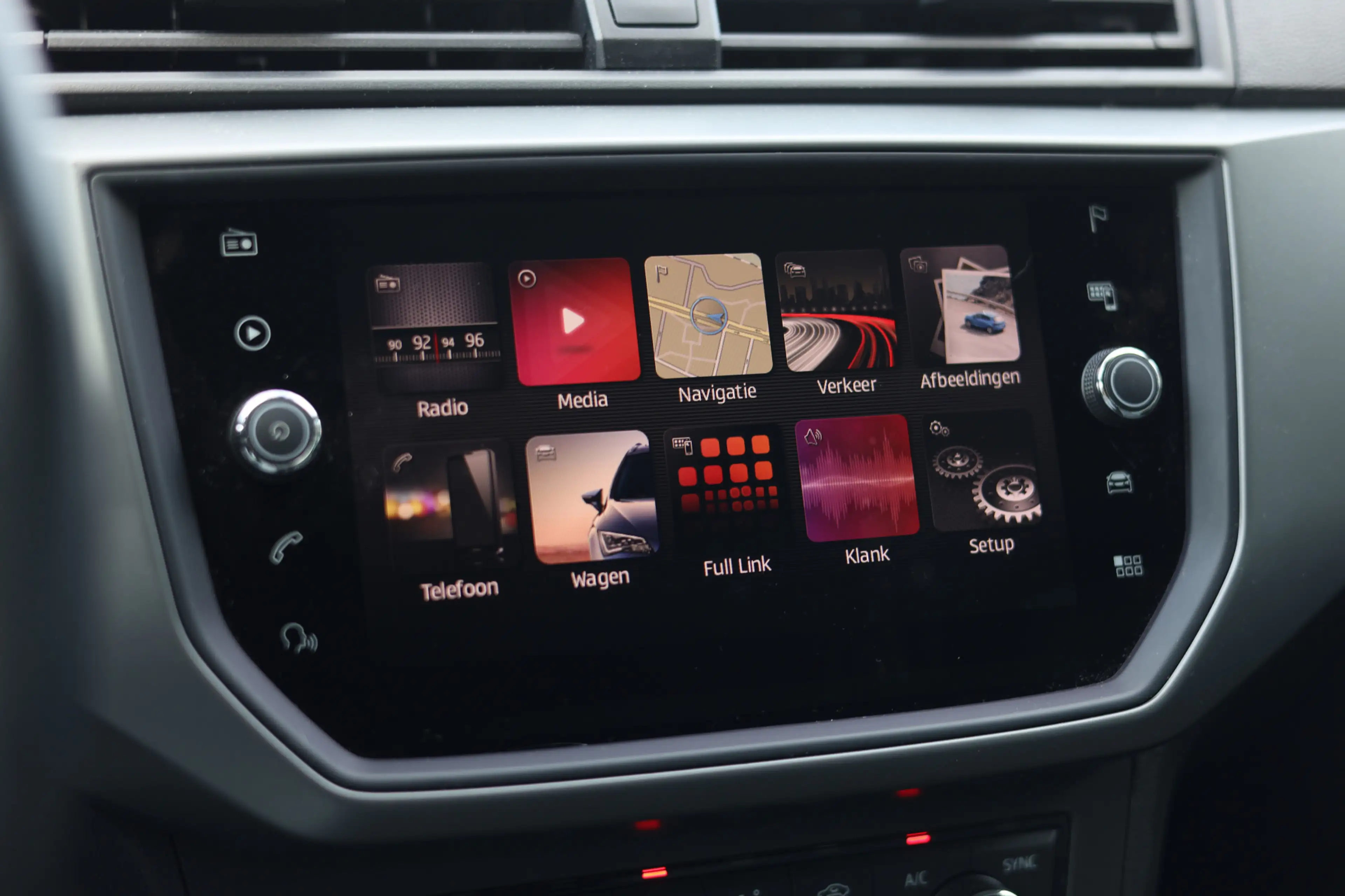 SEAT Ibiza 1.0 TSI FR I CARPLAY I CAMERA I TREKHAAK — photo 11