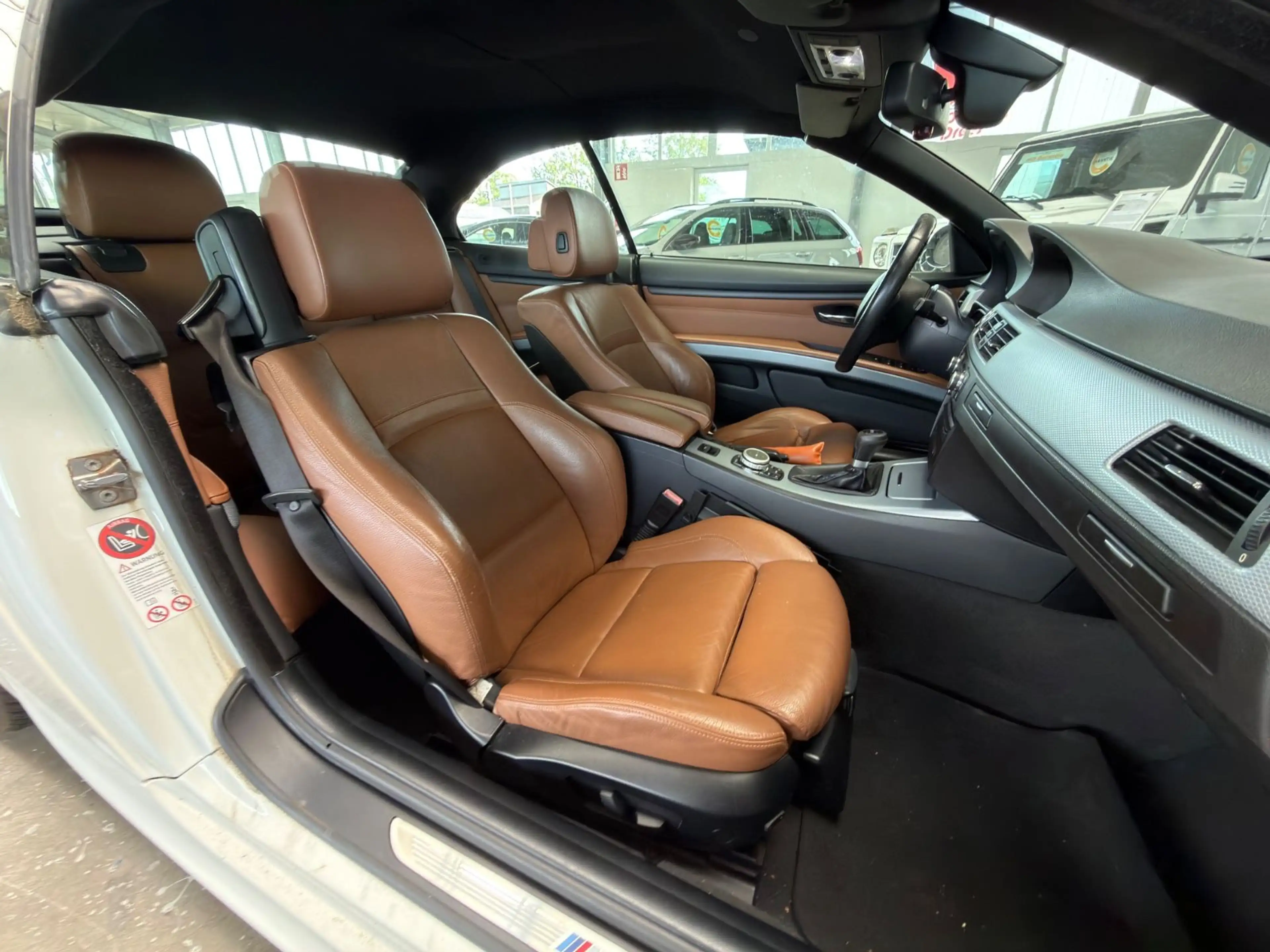 BMW 325 i Cabrio M-Paket *ANGLE-EYES* LEDER*NAVI* — photo 9