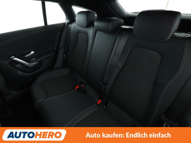 Mercedes-Benz CLA 180 Progressive*LED*NAVI*TEMPO*CAM*PDC*SHZ*KLIMA* — photo 14