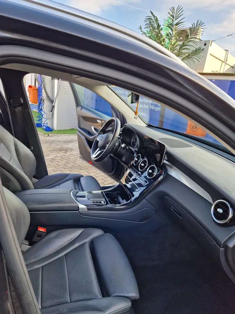 Mercedes-Benz GLC 220 GLC 220 d 4Matic 9G-TRONIC Exclusive - 1