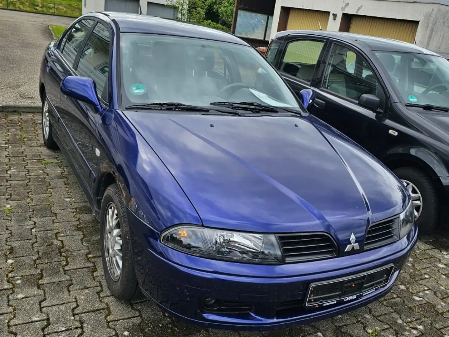 Mitsubishi Carisma Motion 1600 Blau - 2