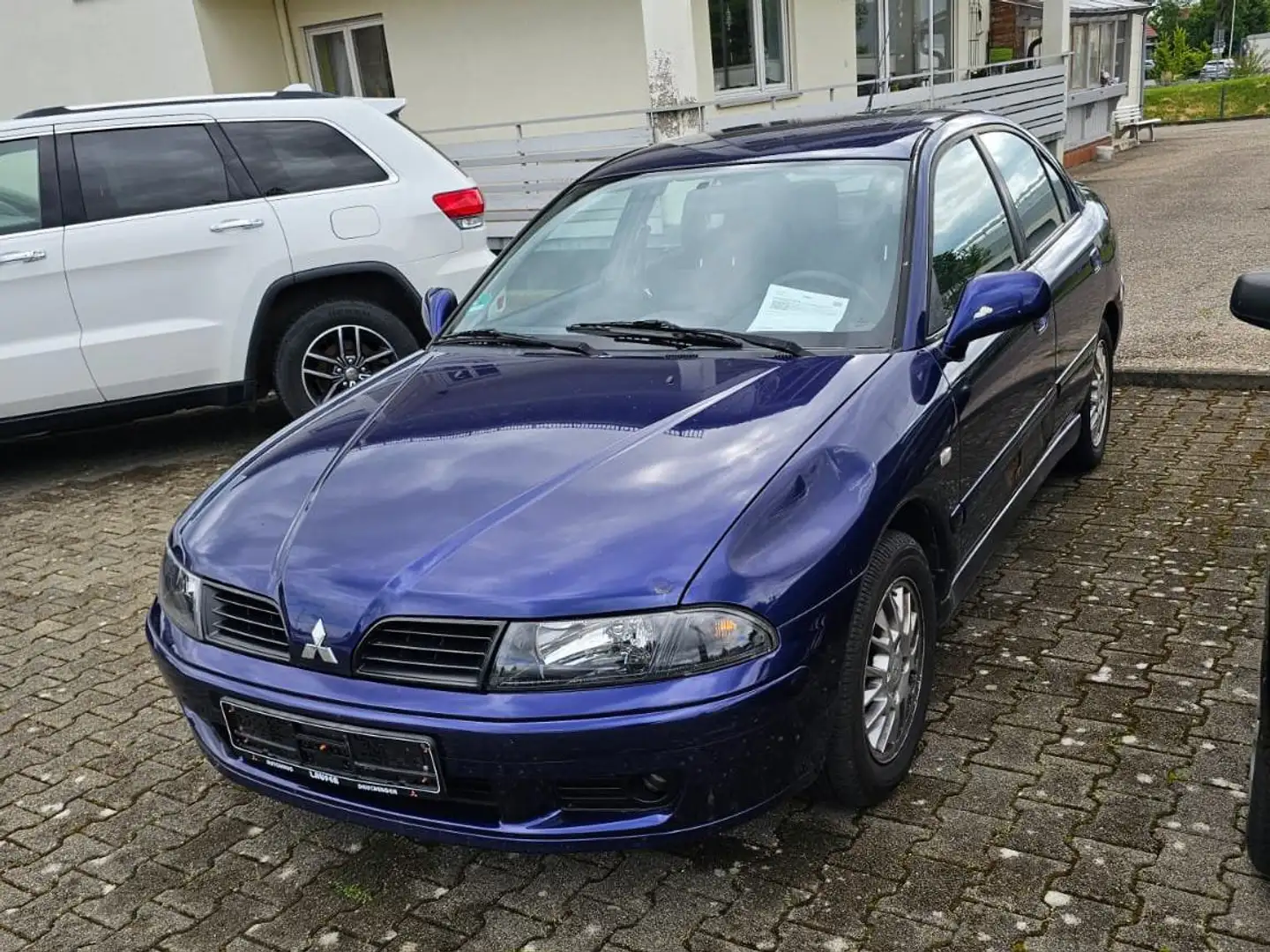 Mitsubishi Carisma Motion 1600 Blau - 1