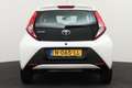 Toyota Aygo 1.0 VVT-i X-play Camera Navi Carplay LED 0.5k Blanc - thumbnail 4