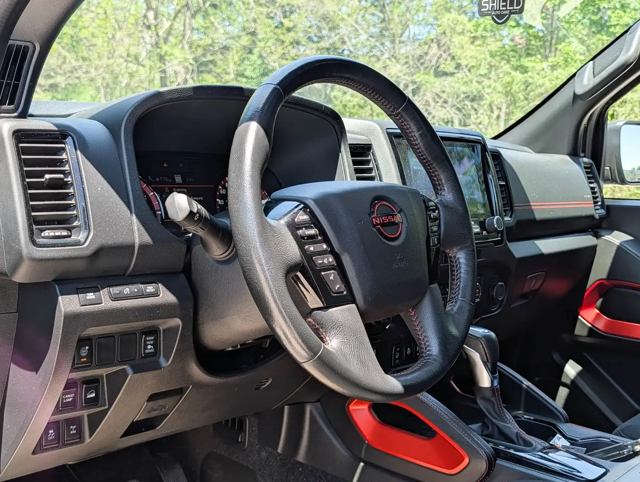Nissan Frontier снимка Nissan Frontier