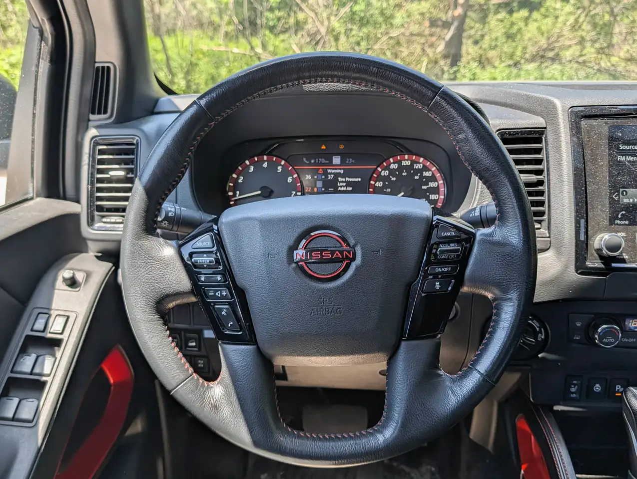 Nissan Frontier снимка Nissan Frontier