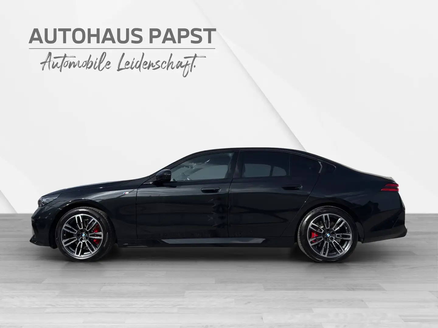 BMW 520 *** M-SPORT *** 5 PAKETE *** MEGA AUSSTATTUNG *** Schwarz - 2