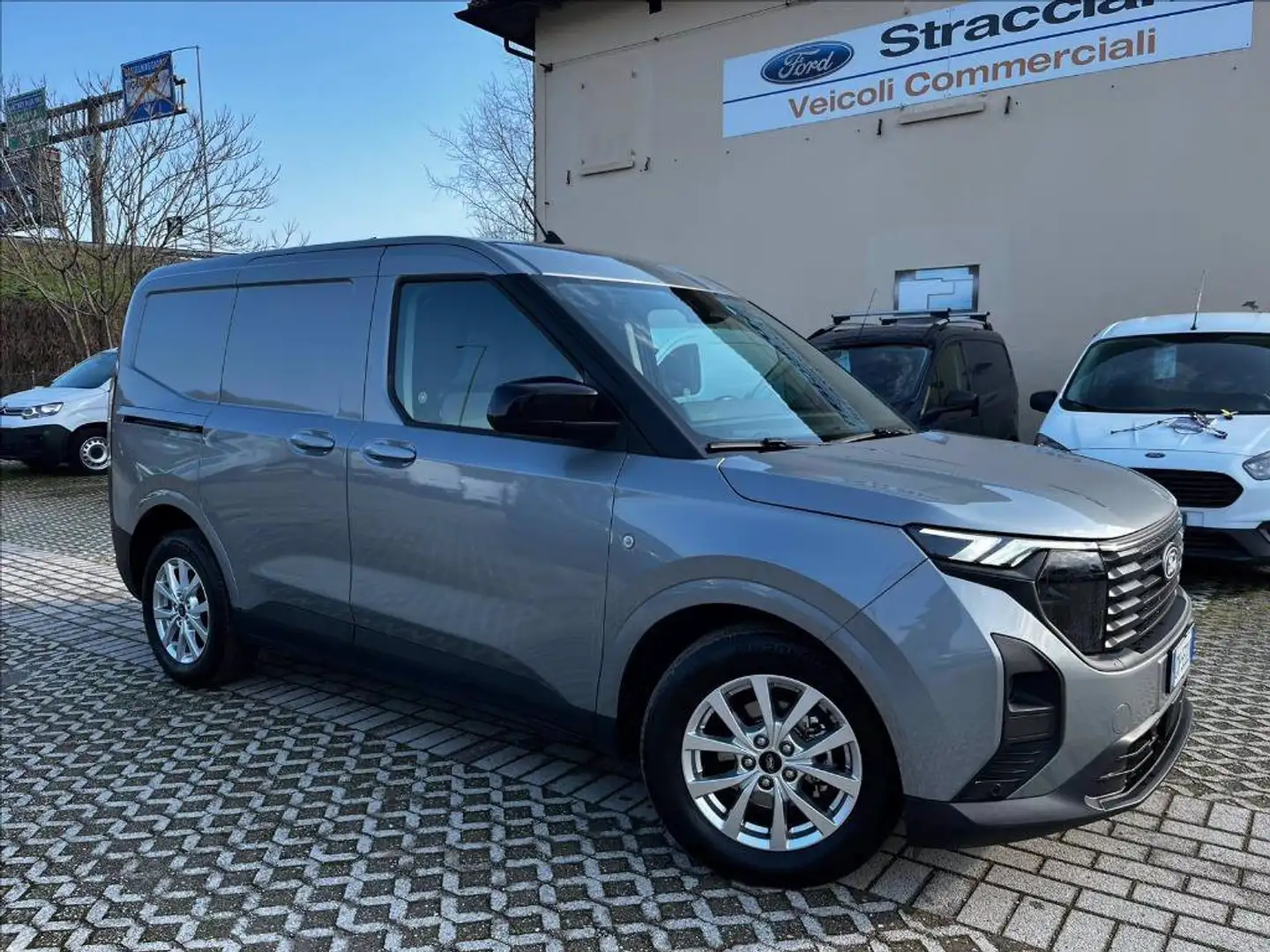Ford Transit Courier V769 1.5 ecoblue 100cv Titanium Grau - 2