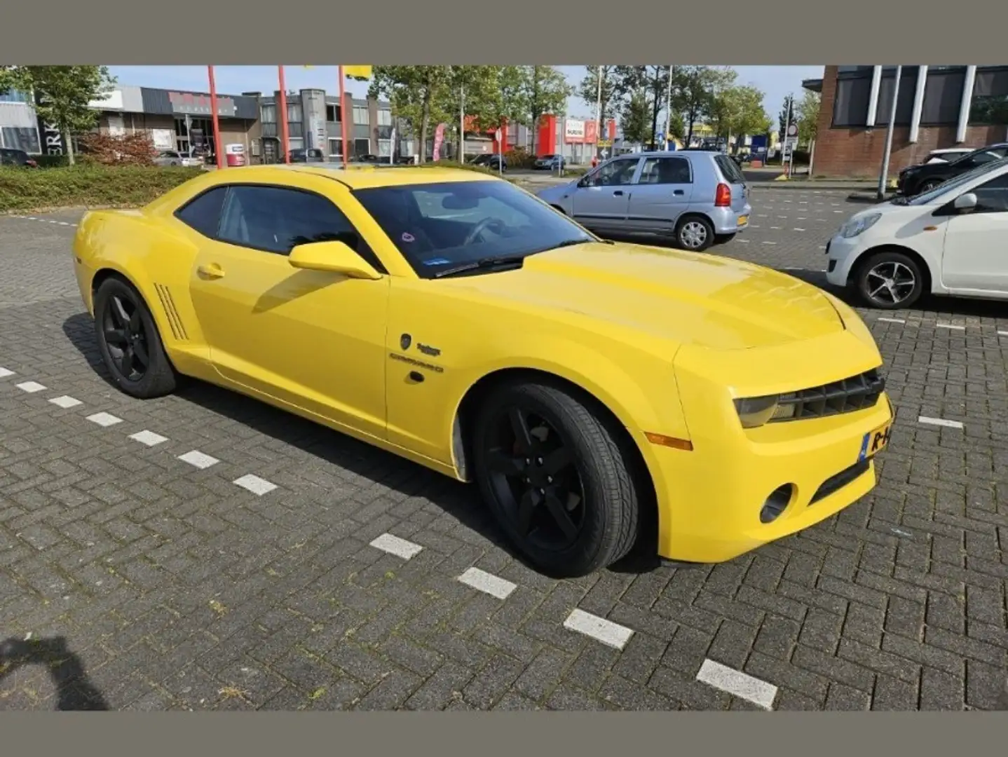 Chevrolet Camaro chevrolet camaro Yellow - 1