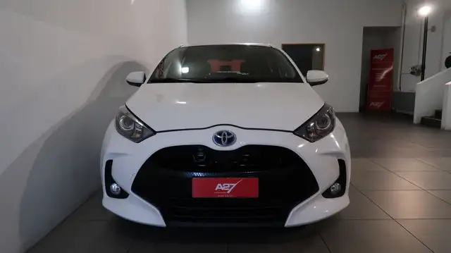 Toyota Yaris view 7