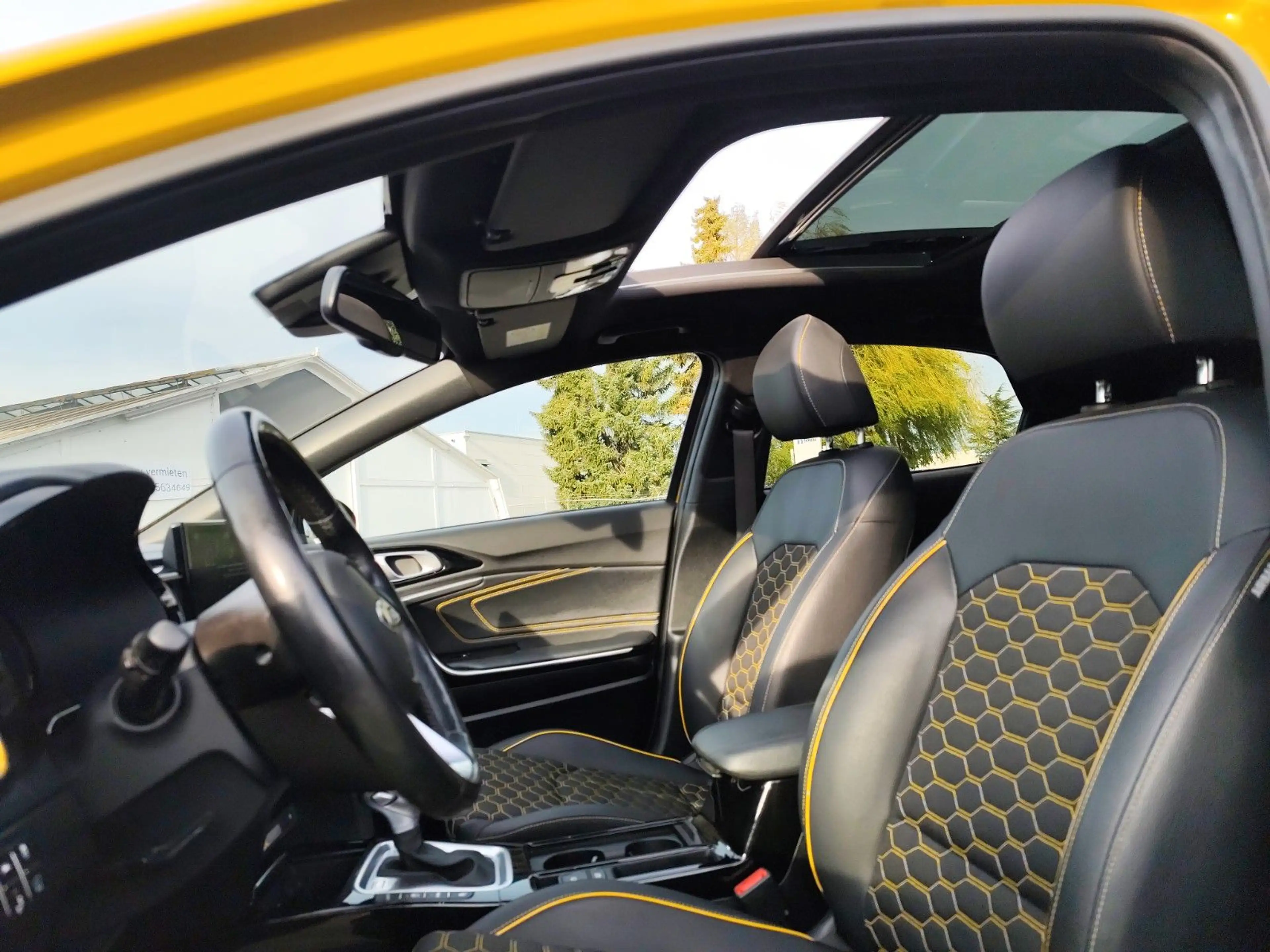 Kia XCeed 1,6 T-GDI  Automatik "Launch Edition" — photo 15