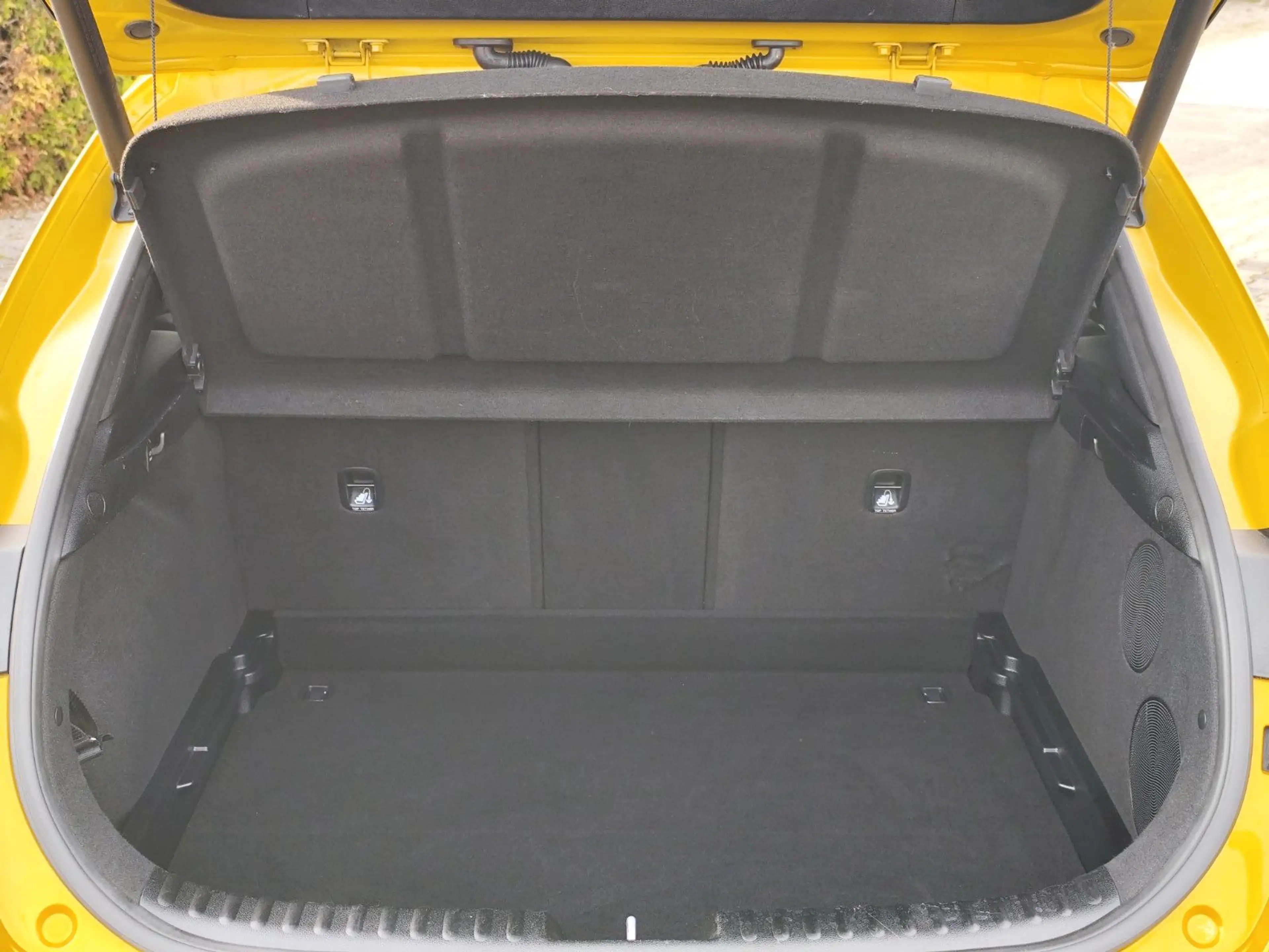 Kia XCeed 1,6 T-GDI  Automatik "Launch Edition" — photo 12