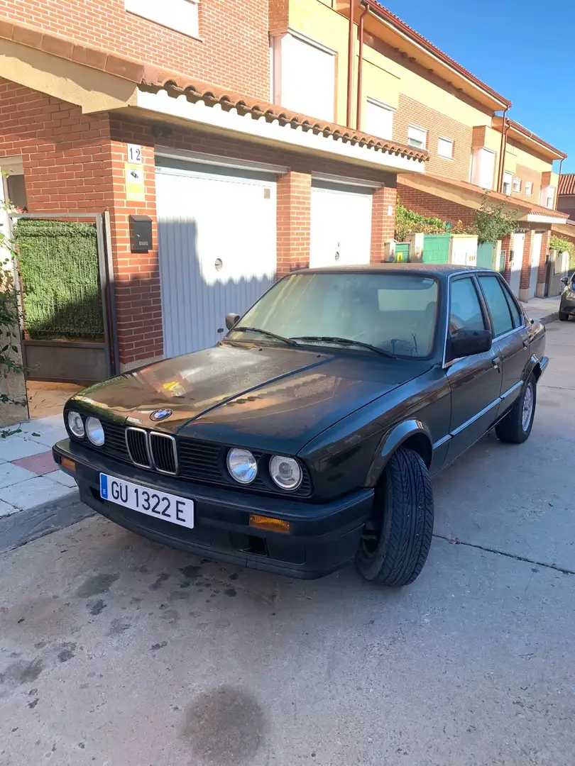 BMW 318 318i Зелений - 2