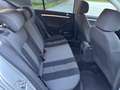 Volkswagen Golf Rabbit 1,9 TDI DPF - thumbnail 14