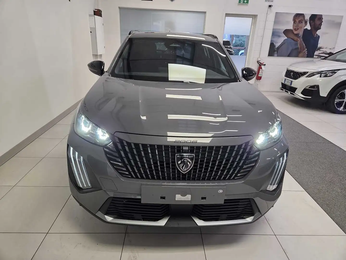 Peugeot 2008 Allure Hybrid 1.2 145 e-DCS6 KM0! Grigio - 2