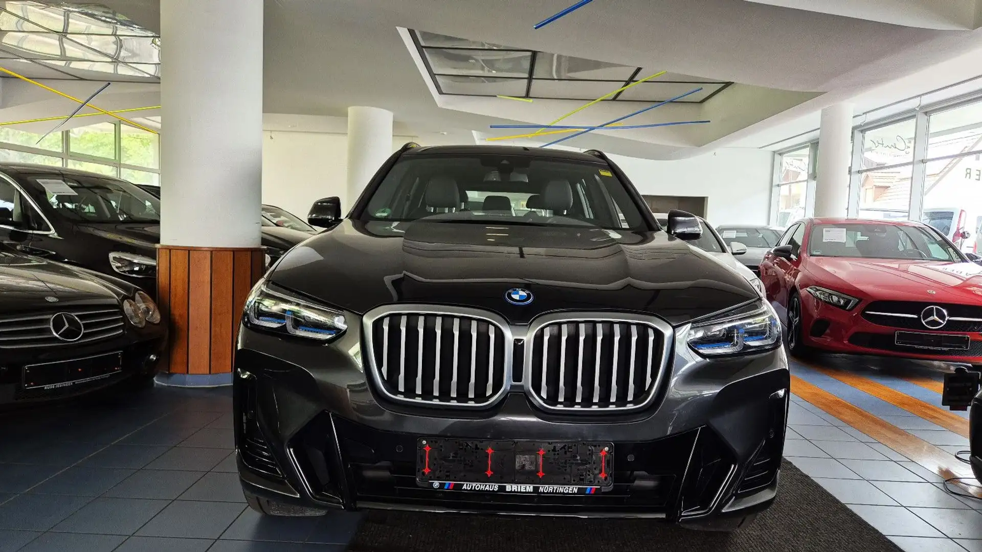 BMW X3 xDrive30e M Sport/20"/AHK/HUD/HiFi/Laser/Leder Grijs - 2